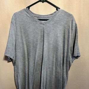 Casual short sleeve shirt. Dress up with khakis or down with shorts.